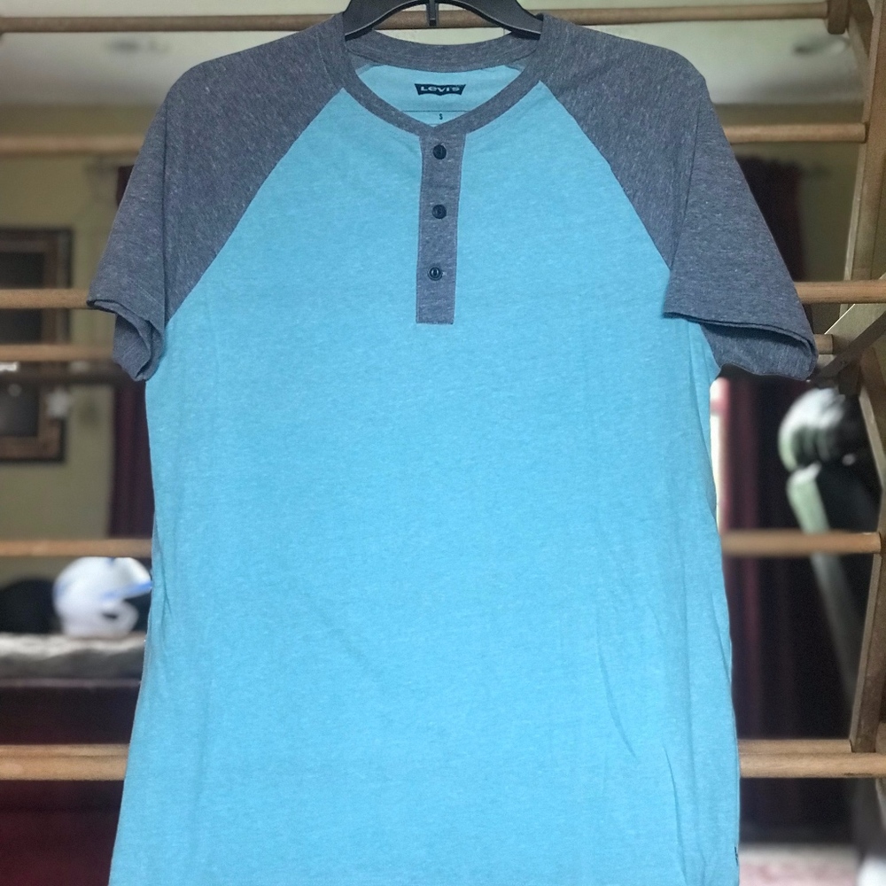 Levi's Blue and Grey Two-Tone Tee